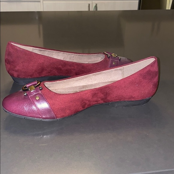 New A2 by Aerosoles UltraBrite Ballet Flats - Picture 9 of 13